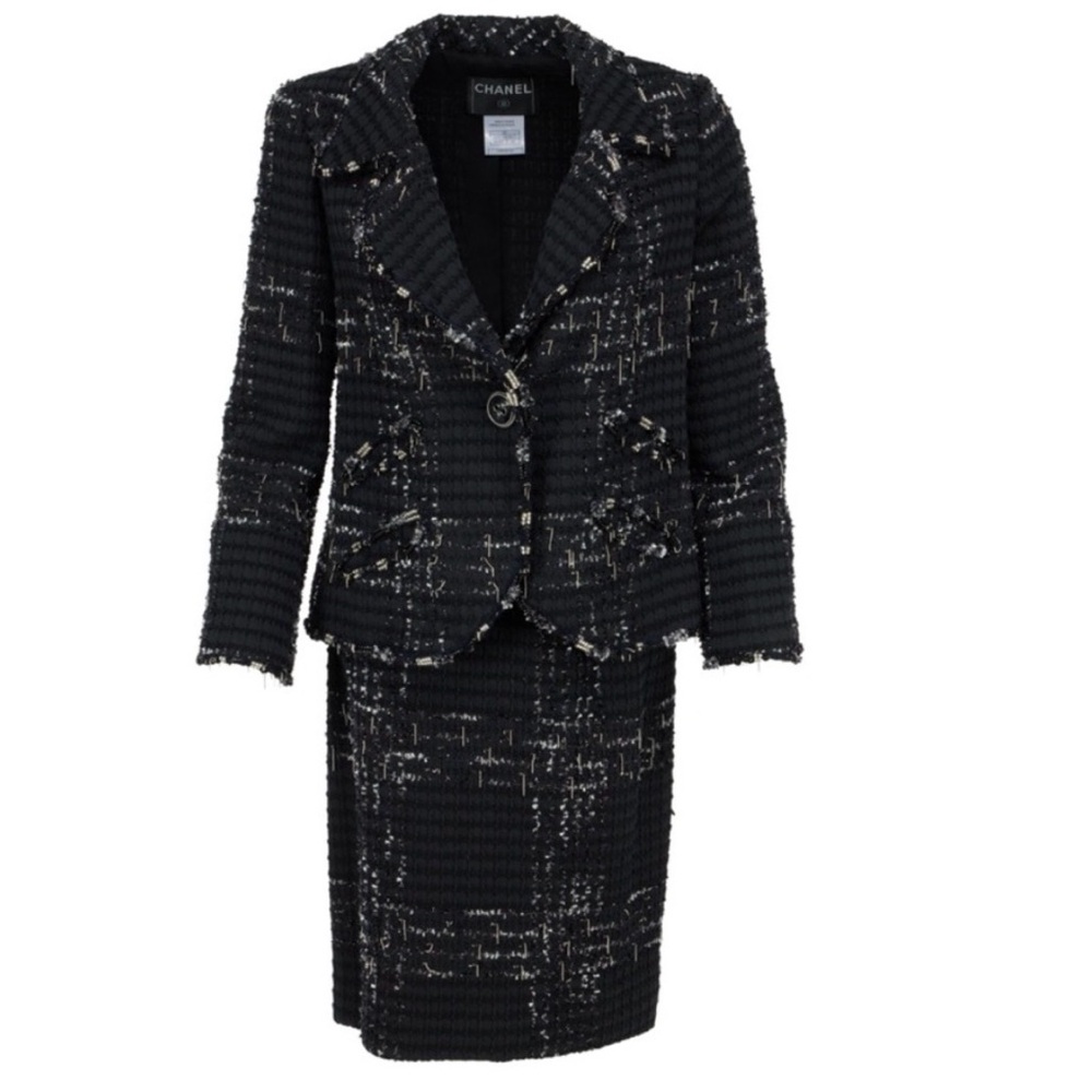SOLD----CHANEL Black/Silver Tweed Jacket Skirt Suit Size 42
